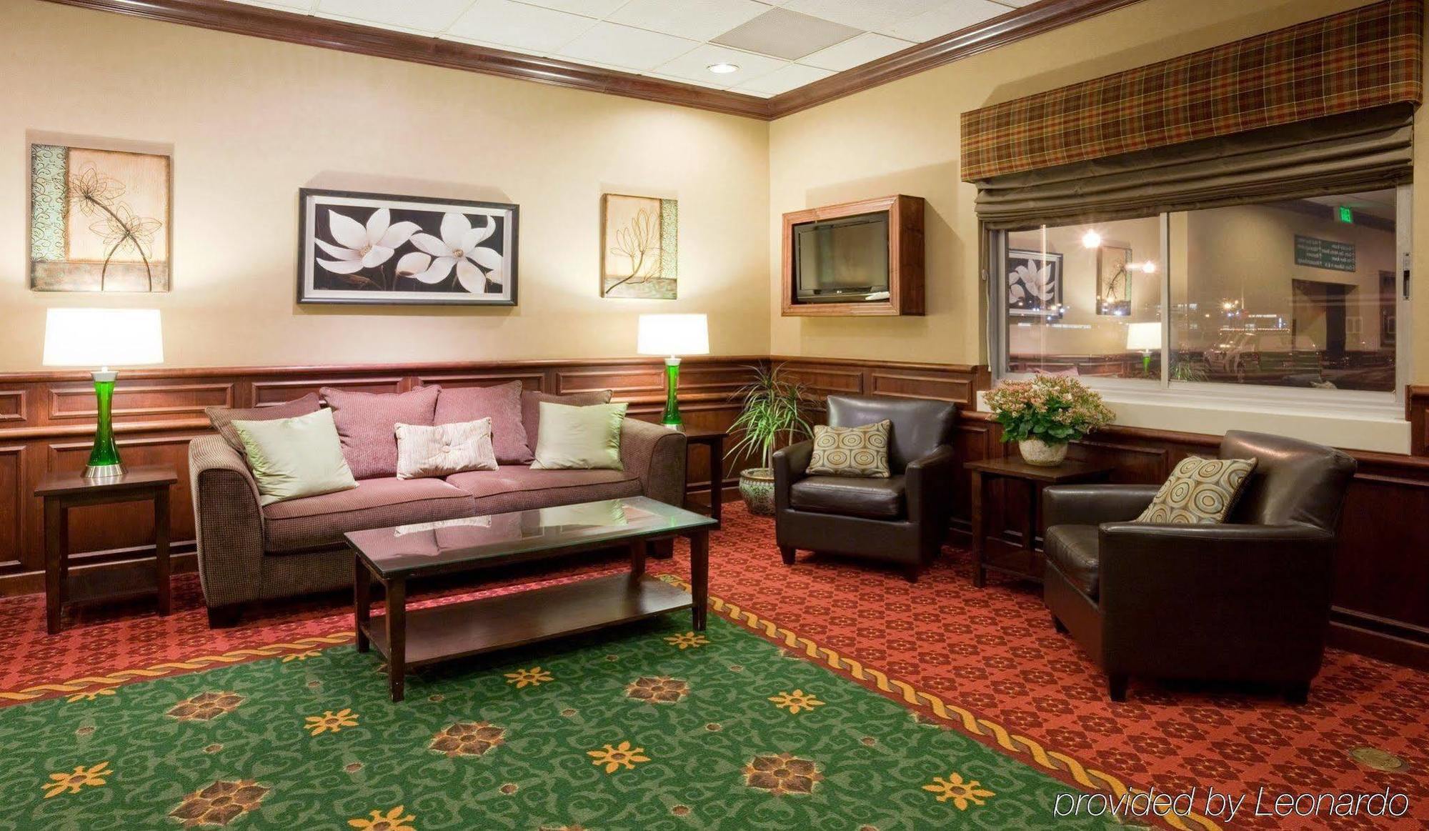 Doubletree By Hilton Neenah Екстериор снимка