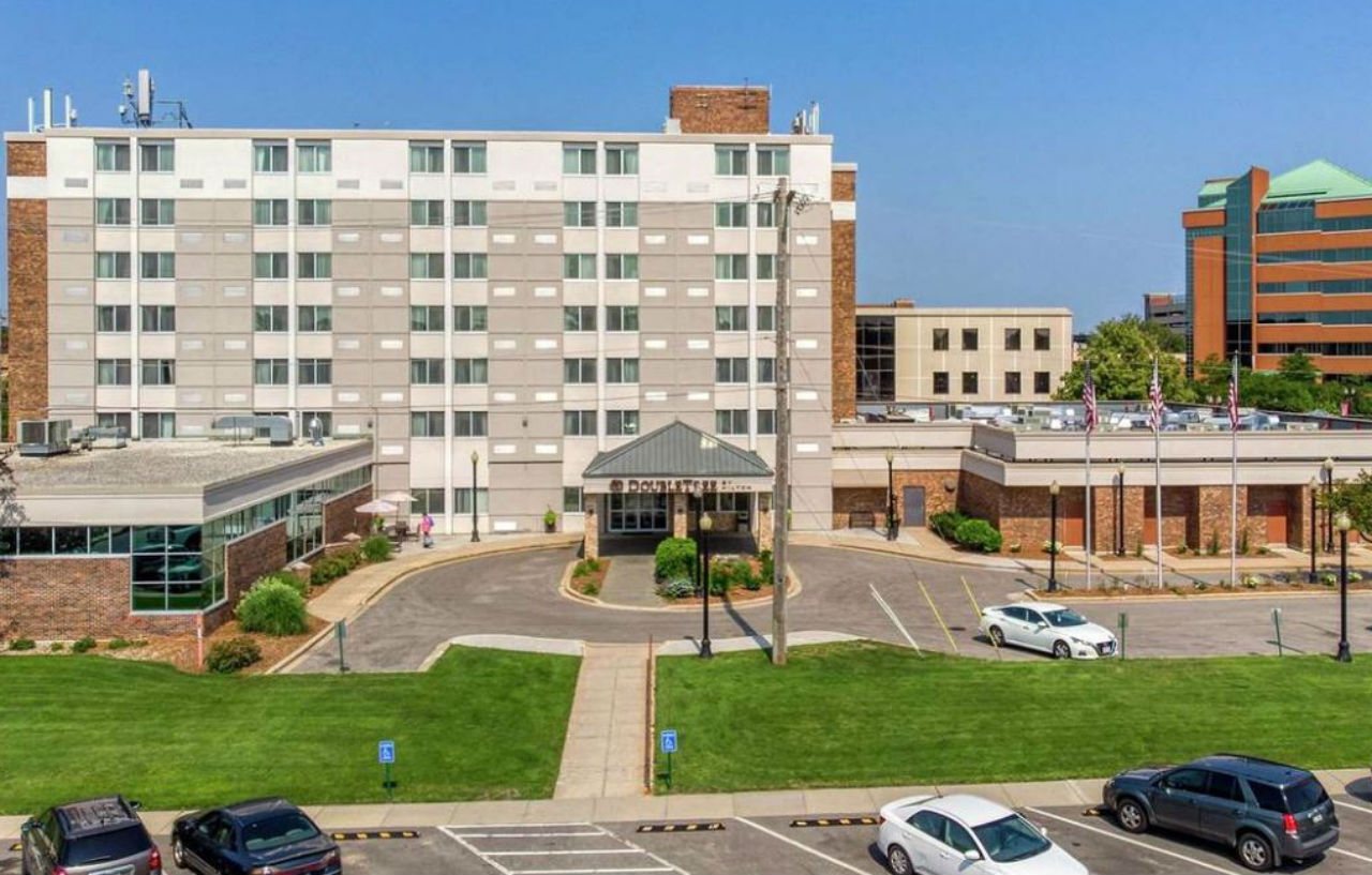 Doubletree By Hilton Neenah Екстериор снимка